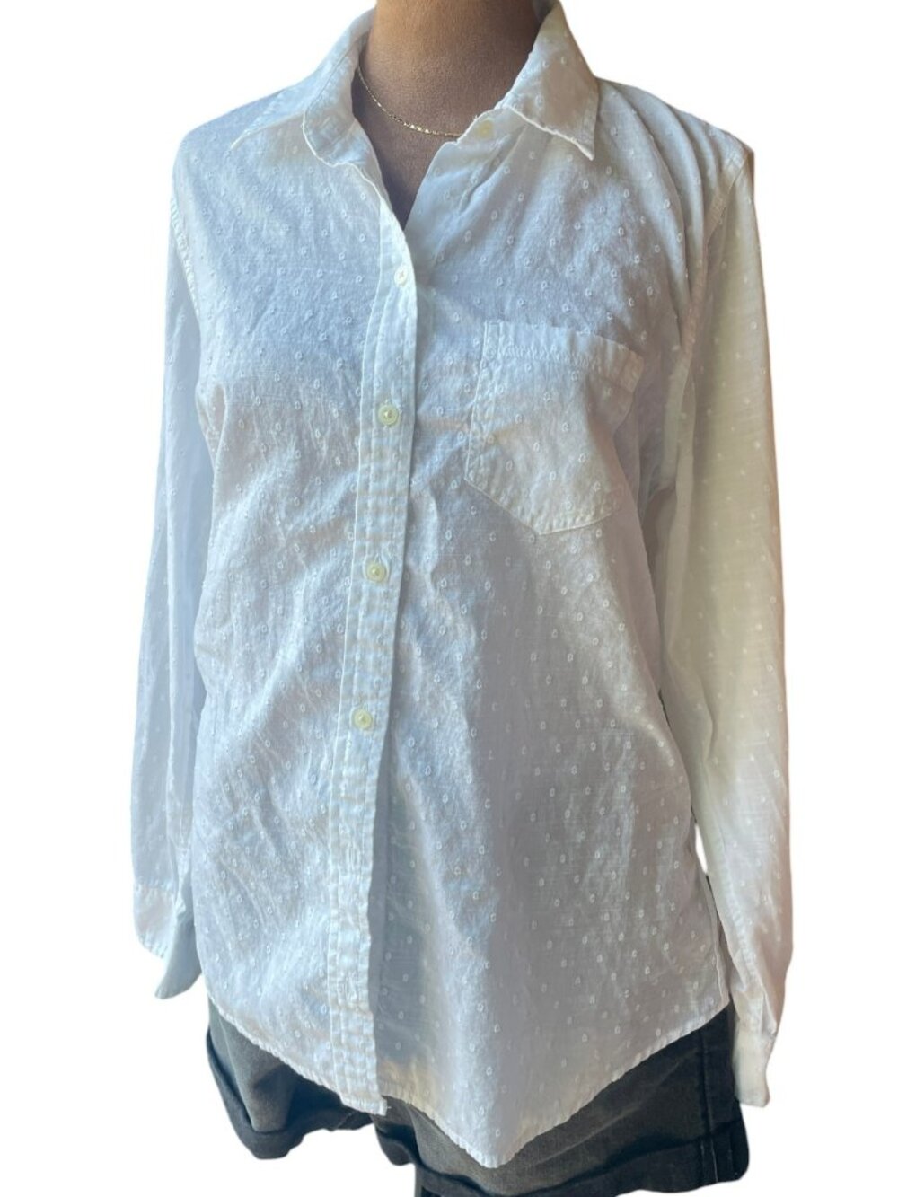 Gap White Textured Boyfriend Button Down Shirt 100% Cotton – M